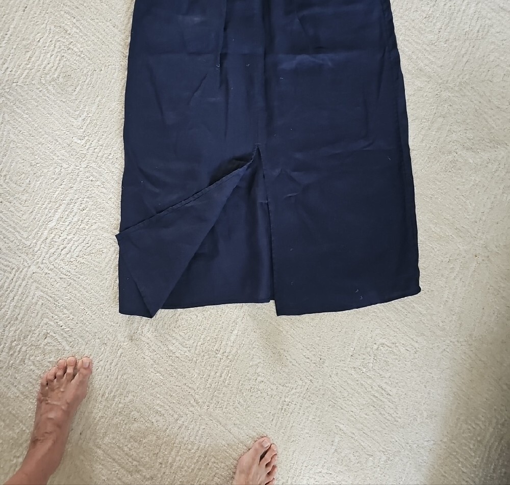 H. by Halston Navy Linen  Midi Skirt - Classic Women's Skirt - Picture 5 of 5